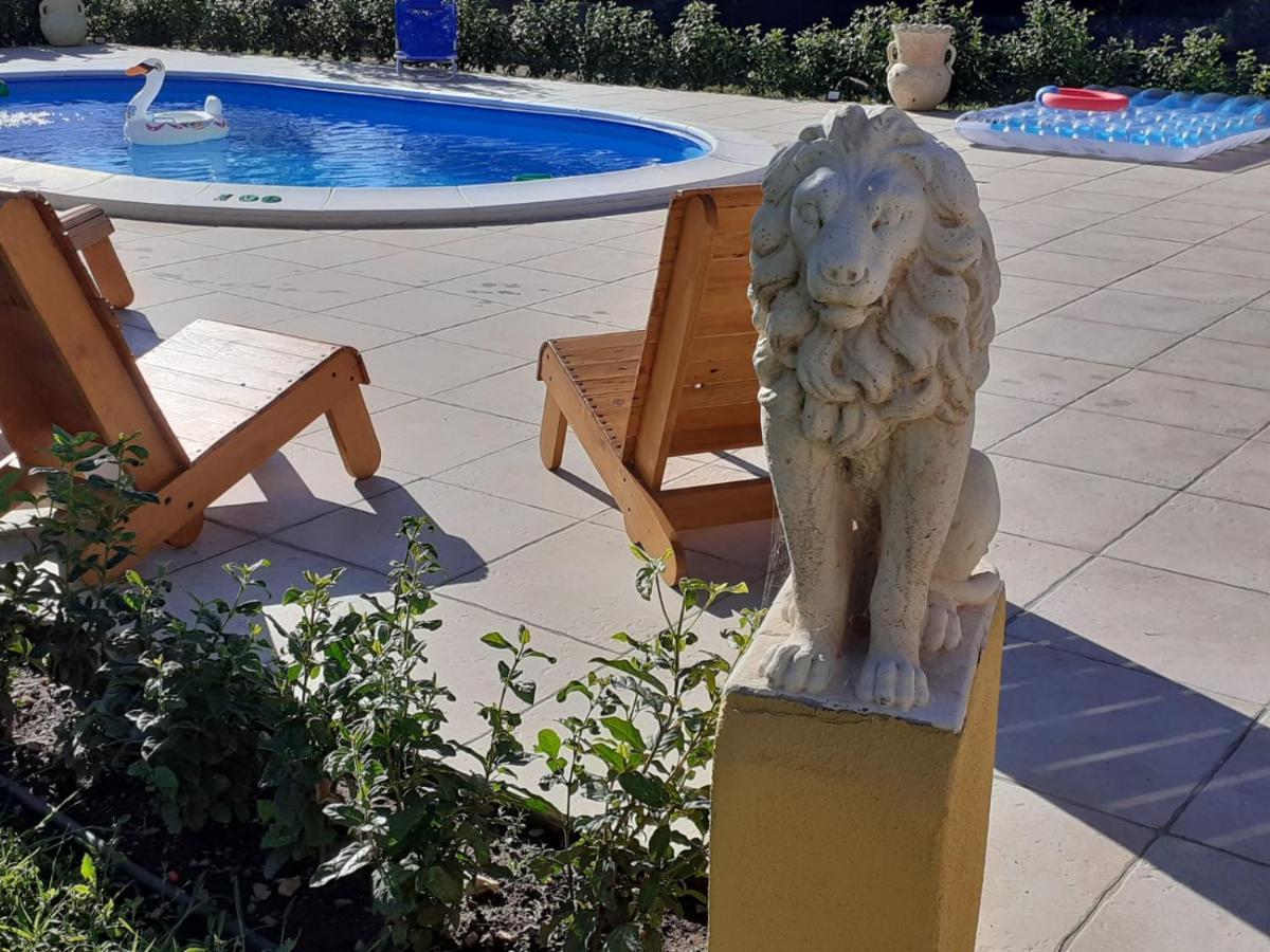 Indipendente Con Piscina Uso Esclusivo Internet Illimitato Villa Синискола Екстериор снимка