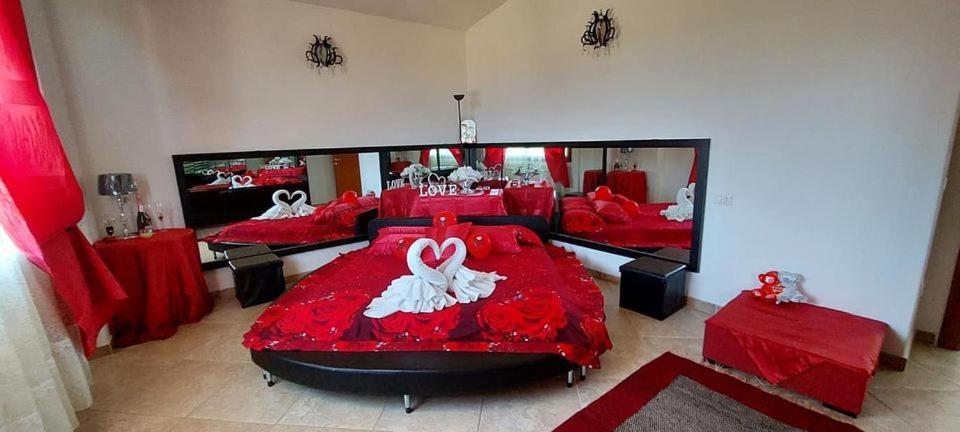 Indipendente Con Piscina Uso Esclusivo Internet Illimitato Villa Синискола Екстериор снимка