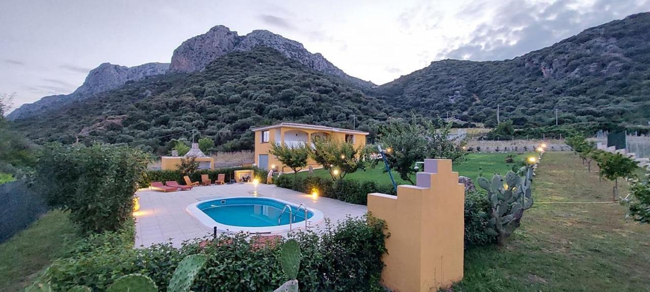 Indipendente Con Piscina Uso Esclusivo Internet Illimitato Villa Синискола Екстериор снимка