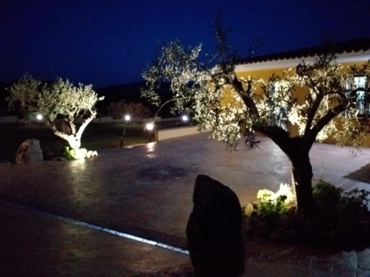 Indipendente Con Piscina Uso Esclusivo Internet Illimitato Villa Синискола Екстериор снимка